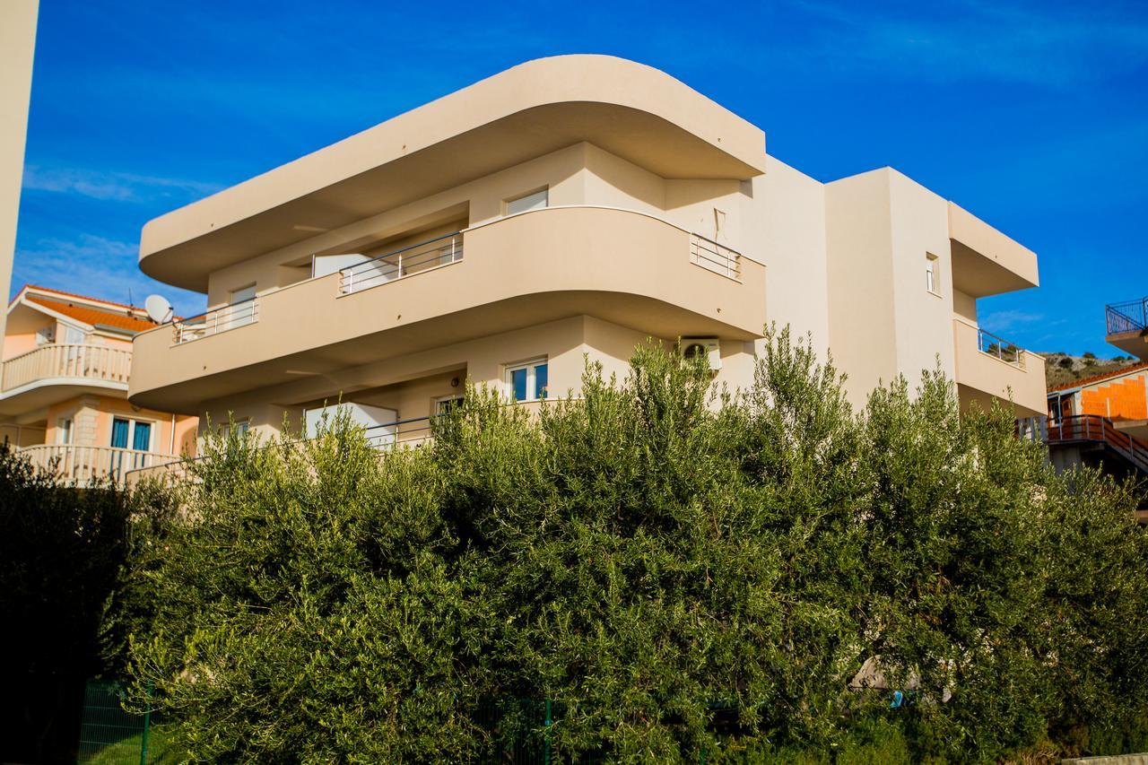 Maiv Residence - Family & Designer Suites Рогозниця Екстер'єр фото
