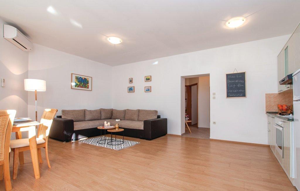 Maiv Residence - Family & Designer Suites Рогозниця Екстер'єр фото